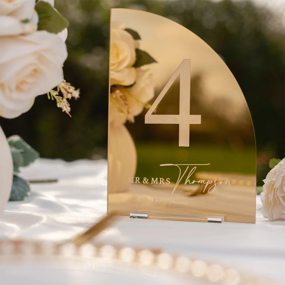 Personalized Wedding Bar Sign  - đánh giá và giá Table Number Gold
